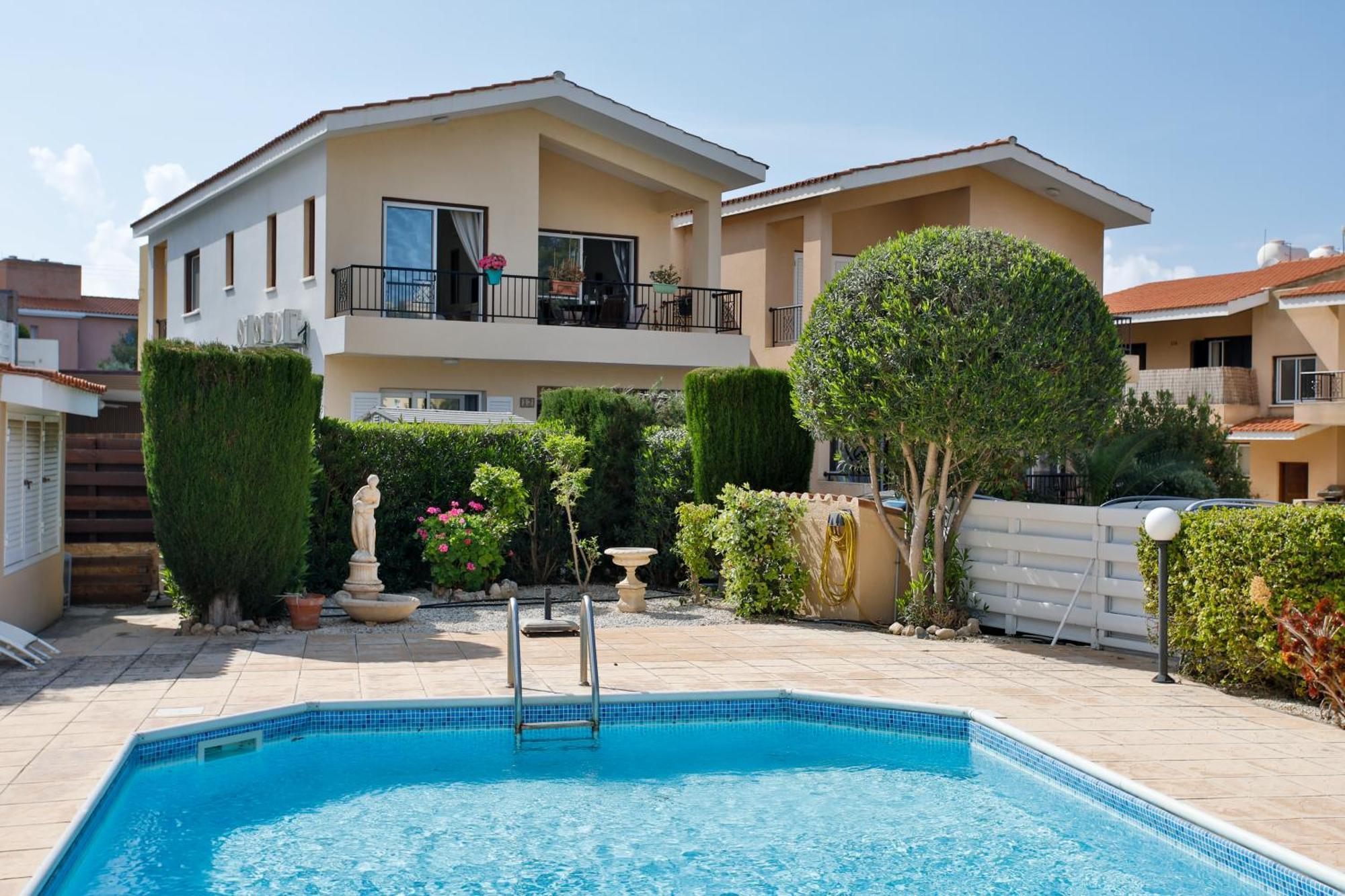 The Marilouize Apartment Peyia Exterior photo