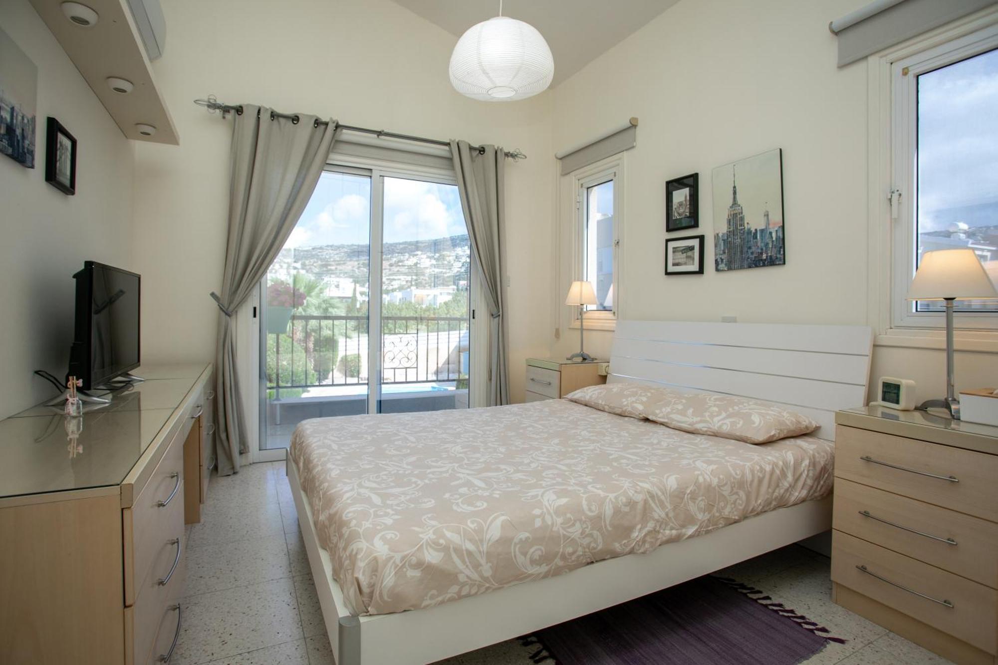 The Marilouize Apartment Peyia Exterior photo