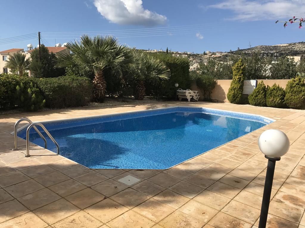 The Marilouize Apartment Peyia Exterior photo