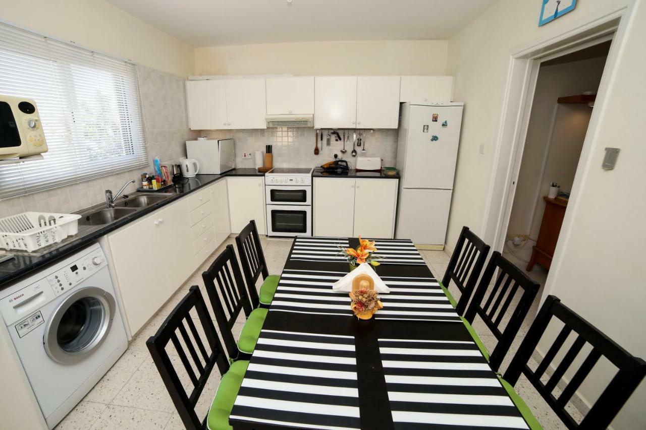 The Marilouize Apartment Peyia Exterior photo